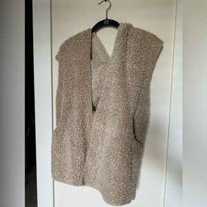 Love tree teddy vest